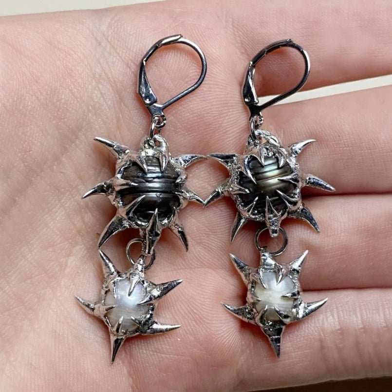 1pair Organic Claws Pillar Thorns Earrings Lead-free Soldered Bubble Claw Cyberpunk Brutalist Y2k Hematite Pearl Jewelry