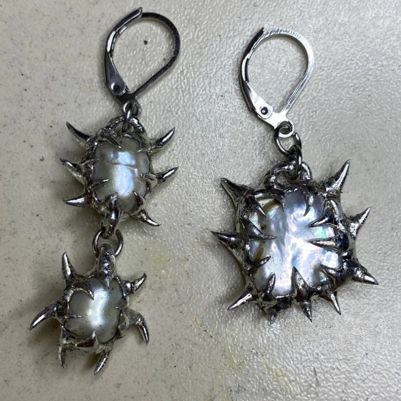 Brutalist Y2k Handmade Spiky Thorns Bubble Claw Free Form Organic Claws Earrings Freshwater Pearls Pearl Soldered